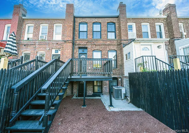 Photo 3 of Sale Pending at 1139 Brooklyn Ave, New York, NY 11203 | MLS# 984787 | Listing updated on 2026-05-01