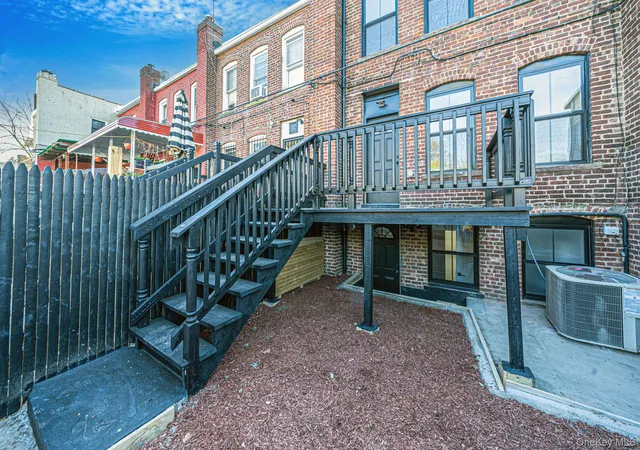 Photo 4 of Sale Pending at 1139 Brooklyn Ave, New York, NY 11203 | MLS# 984787 | Listing updated on 2026-05-01