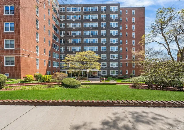 Photo 1 of Sale Pending at 16420 Highland Ave #7S, New York, NY 11432 | MLS# 984825 | Listing updated on 2026-09-19