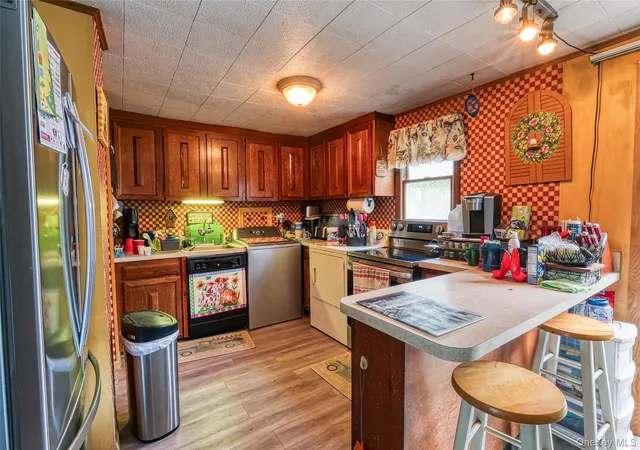 4th image of 275 Southaven Ave, Medford, NY 11763 | MLS# 984943