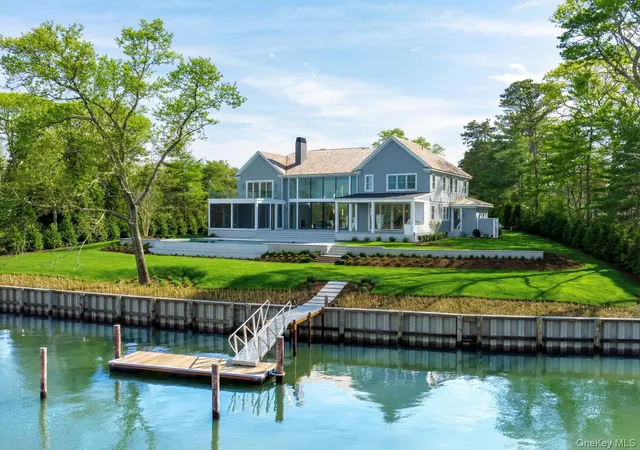 Photo 1 of Mansion for sale at 15 Old Point Rd, Southampton, NY 11959 | MLS# 984952 | Listing updated on 2026-10-08