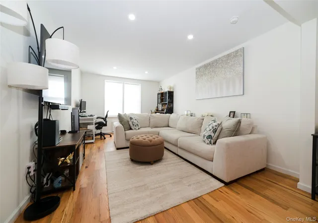 Photo 3 of House for sale at 90 Union St #5G, New Rochelle, NY 10805 | MLS# 984996 | Listing updated on 2026-09-16