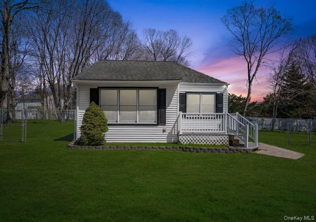 1st image of 819 Canal Rd, Mount Sinai, NY 11766 | MLS# 985032