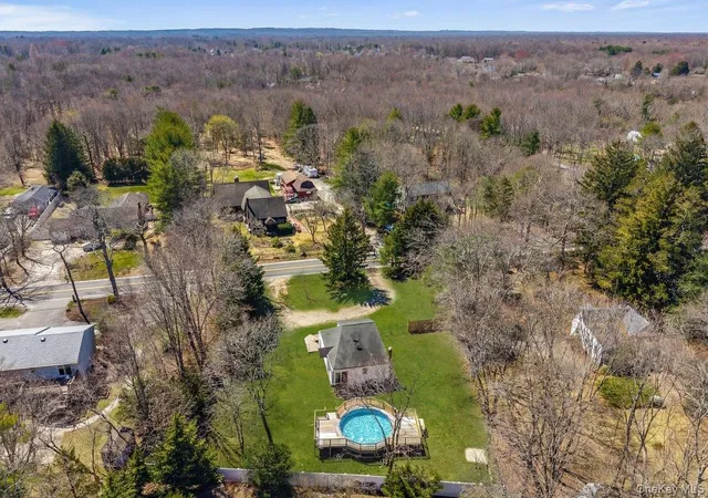 33rd image of 819 Canal Rd, Mount Sinai, NY 11766 | MLS# 985032