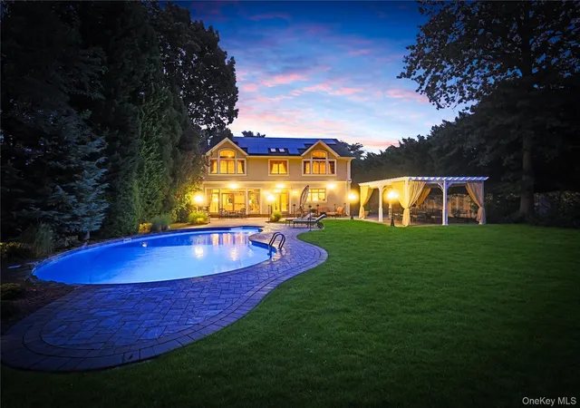 Photo 2 of Sale Pending at 211 Hillturn Ln, North Hempstead, NY 11577 | MLS# 985038 | Listing updated on 2026-08-27