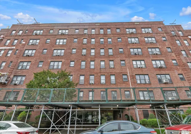 1st image of 143 50 Hoover Ave #304, Jamaica, NY 11435 | MLS# 985061