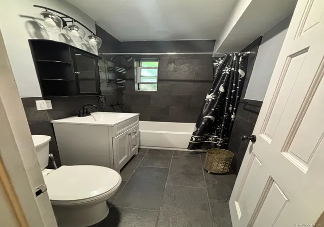 Photo 3 of House for sale at 255 Bronx River Rd #6J, Yonkers, NY 10704 | MLS# 985086 | Listing updated on 2026-08-24