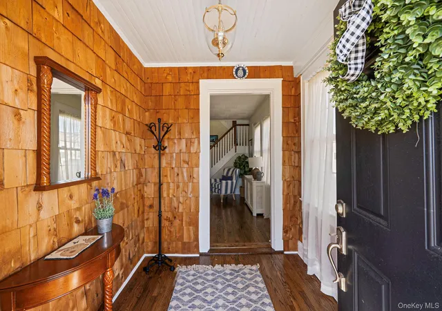Photo 3 of Sale Pending at 33 Harding Ave, Hempstead, NY 11563 | MLS# 985096 | Listing updated on 2026-06-25