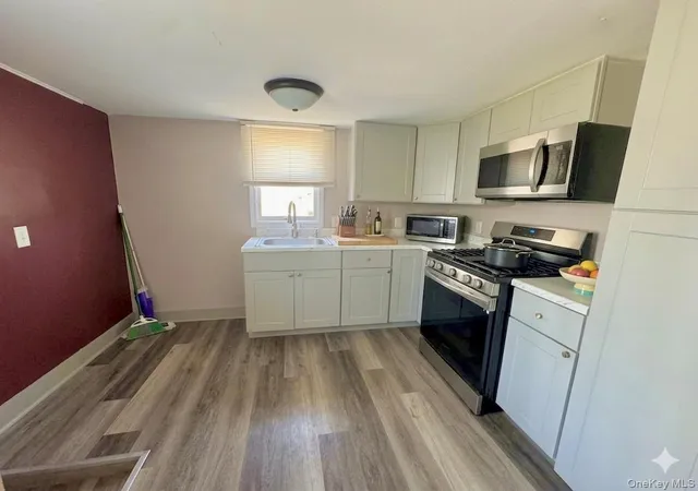4th image of 21 Center St, Highlands, NY 10928 | MLS# 985113