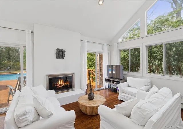 Photo 4 of Single family home for sale at 27 Ely Brk Rd, East Hampton, NY 11937 | MLS# 985160 | Listing updated on 2026-09-02