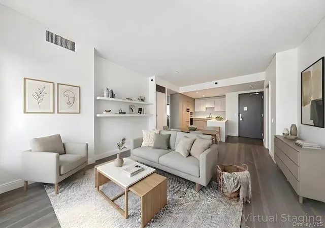 2nd image of 13336 37Th Ave, New York, NY 11354
