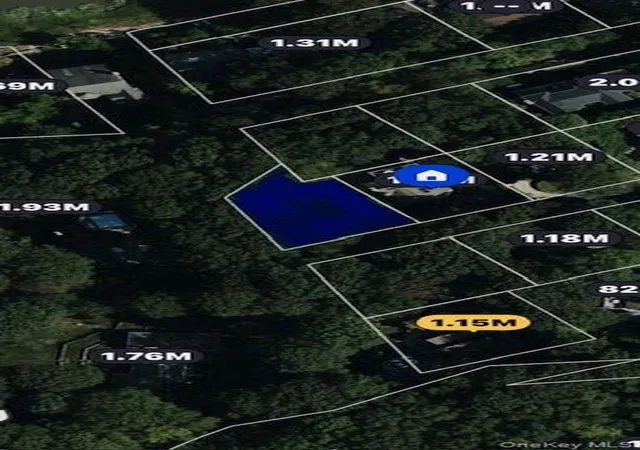 2nd image of ## Connecticut View Dr, Oyster Bay, NY 11771 | MLS# 985197