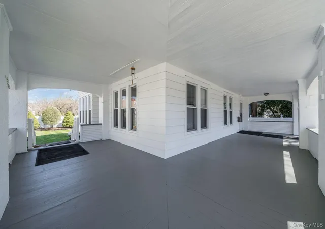 3rd image of 3 Columbia St, Westbury, NY 11590 | MLS# 985213