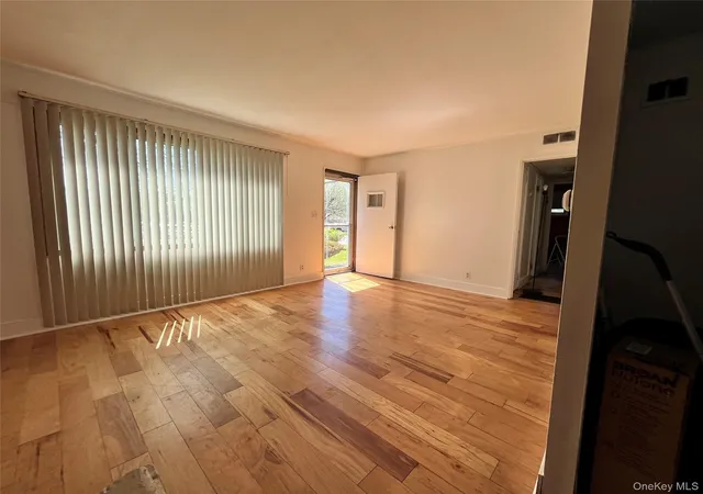 3rd image of 2 Gardner St, Newburgh (city), NY 12550 | MLS# 985218