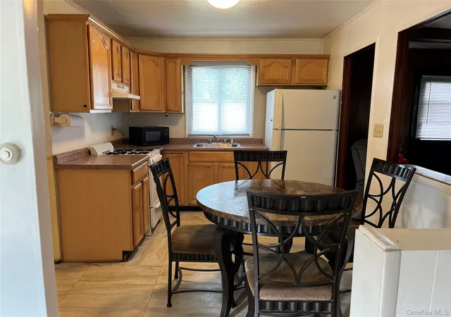 5th image of 2 Gardner St, Newburgh (city), NY 12550 | MLS# 985218