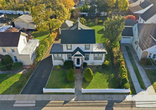 Photo 2 of Sale Pending at 333 Ocean Ave, East Rockaway, NY 11518 | MLS# 985304 | Listing updated on 2026-09-29