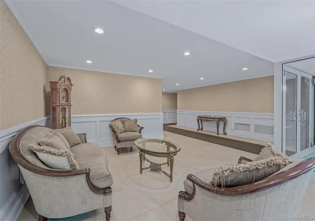 Photo 3 of House for sale at 43-25 Douglaston Pkwy #1H, Little Neck, NY 11363 | MLS# 985324 | Listing updated on 2026-08-23