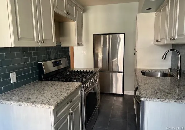 Homes for sale in New York, NY | 2 Marine Ave #2B, New York, NY 11209 | MLS# 985325