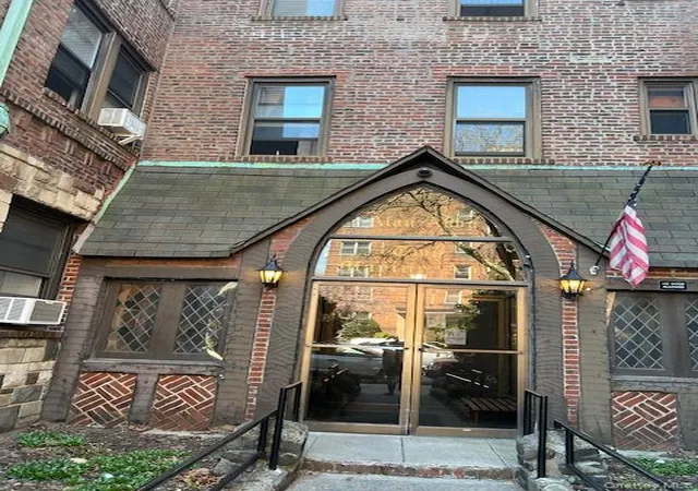 Homes for sale in New York, NY | 2 Marine Ave #2B, New York, NY 11209 | MLS# 985325