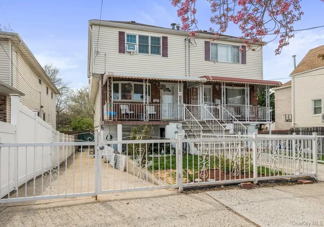 1st image of 635 Revere Ave, New York, NY 10465 | MLS# 985393