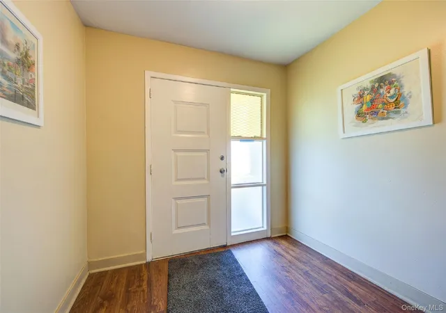 Photo 3 of Multi family home for sale at 215 10 99th Avenue, New York, NY 11429 | MLS# 985437 | Listing updated on 2026-08-27