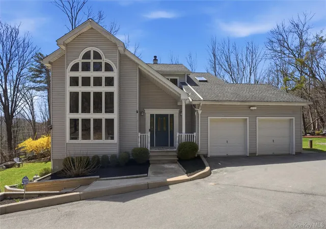 Photo 4 of Sale Pending at 9 Rustic Hills Rd, Mamakating, NY 12790 | MLS# 985462 | Listing updated on 2026-06-02