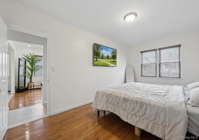Photo 3 of Sale Pending at 14015 183rd Street, New York, NY 11413 | MLS# 985475 | Listing updated on 2026-07-29