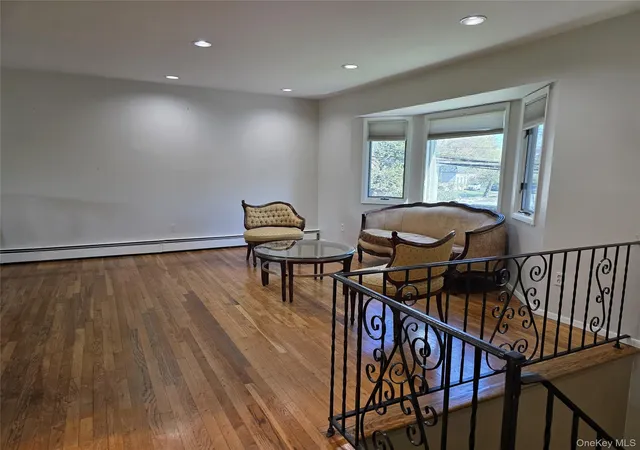 3rd image of 415 Yale Ave, Hempstead, NY 11598 | MLS# 985493