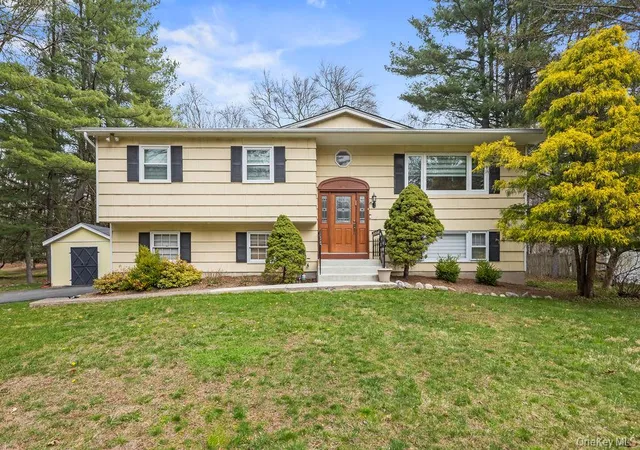 1st image of 10 Cottage Ln, Ramapo, NY 10901 | MLS# 985513