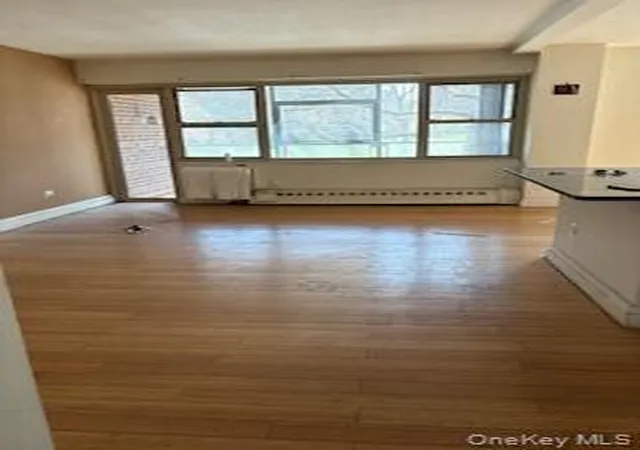 4th image of 12161 Flatlands Ave, New York, NY 11207