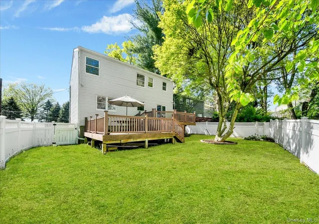 Photo 3 of Sale Pending at 983 Palmer Ave, Mamaroneck, NY 10543 | MLS# 985567 | Listing updated on 2026-07-10