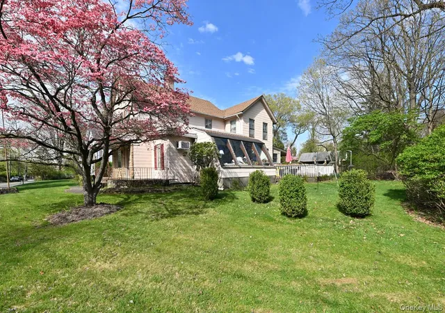 Homes for sale in Ramapo, NY | 278 Cherry Ln, Ramapo, NY 10901 | MLS# 985580