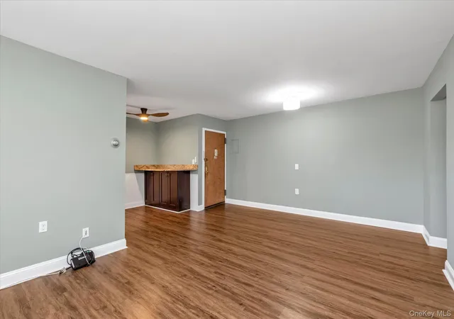 Photo 3 of Sale Pending at 4 Rose St #5-H1, Oceanside, NY 11572 | MLS# 985622 | Listing updated on 2026-08-18