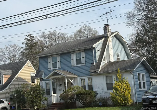 Photo 2 of Sale Pending at 189 N Evans Ave, Hempstead, NY 11520 | MLS# 985646 | Listing updated on 2026-05-27