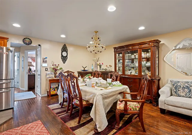4th image of 710 Saint Ouen St, New York, NY 10470 | MLS# 985700