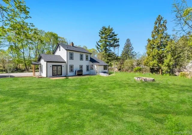 Photo 4 of Single family home for sale at 485 Long Is Ave, Brookhaven, NY 11763 | MLS# 985724 | Listing updated on 2026-09-13