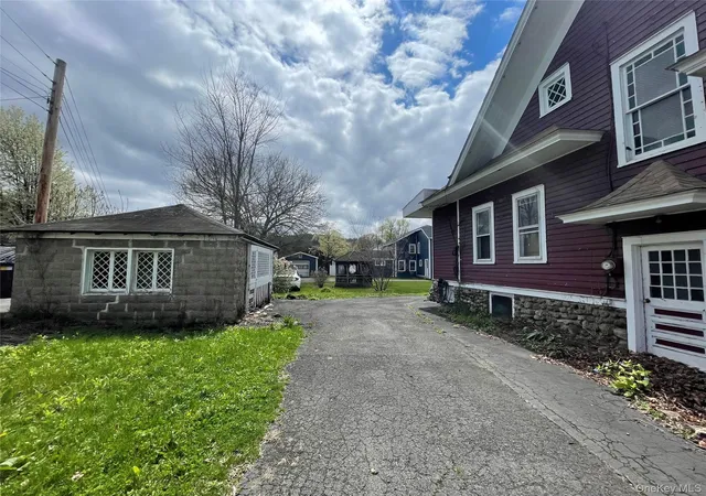 Photo 3 of Single family home for sale at 6341 Route 209, Wawarsing, NY 12446 | MLS# 985736 | Listing updated on 2026-08-28