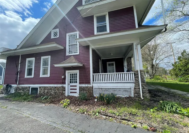 Photo 4 of Single family home for sale at 6341 Route 209, Wawarsing, NY 12446 | MLS# 985736 | Listing updated on 2026-08-28