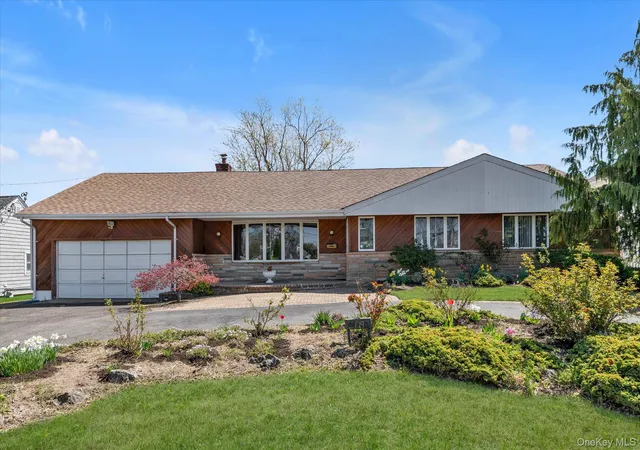 1st image of 119 Ocean Ave, Oyster Bay, NY 11758 | MLS# 985745