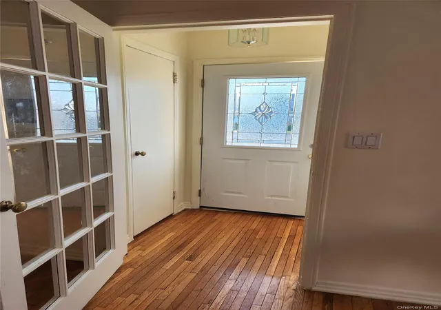 5th image of 142 Morris Pkwy, Valley Stream, NY 11580 | MLS# 985749