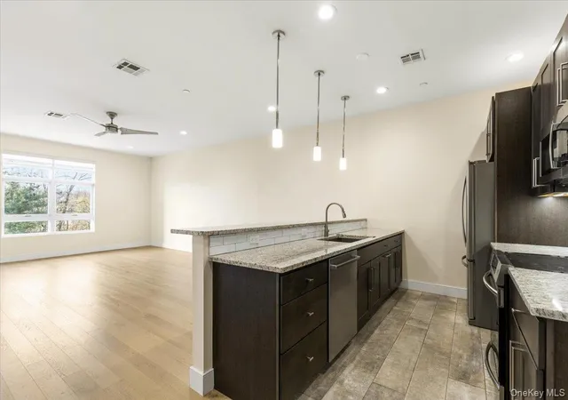 Homes for sale in Beacon, NY | 30 Beekman St #207, Beacon, NY 12508 | MLS# 985750