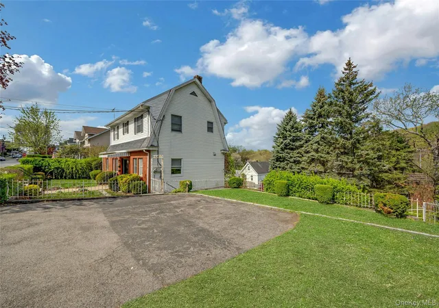 Listing Photo 3 - Condo for sale in building located at 295 Columbus Ave, Harrison, NY 10604