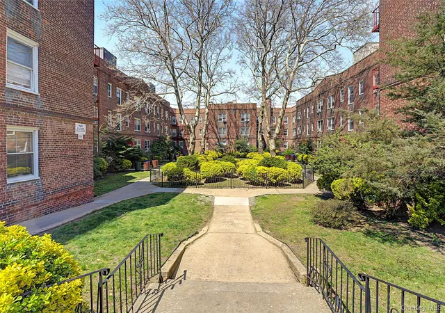 Photo 3 of Condo for sale at 14137 79th Avenue #3O, Flushing, NY 11367 | MLS# 985761 | Listing updated on 2026-08-10