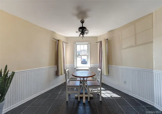 4th image of 70 Bristol St, Lindenhurst, NY 11757 | MLS# 985781