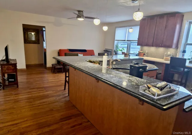 Homes for sale in New Rochelle, NY | 40 Davenport #2K, New Rochelle, NY 10801 | MLS# 985790