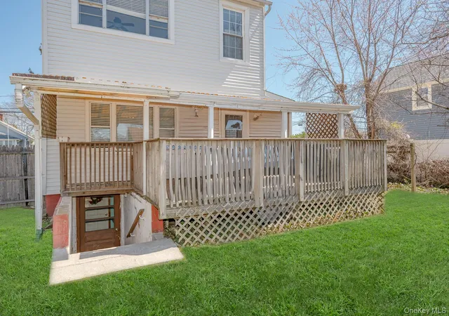 23rd image of 183 S 7th St, Lindenhurst, NY 11757 | MLS# 985810