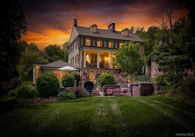 Photo 2 of Single family home for sale at 116 S Mountain Rd, New City, NY 10956 | MLS# 985812 | Listing updated on 2026-09-12