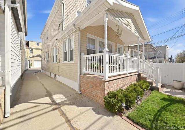 2nd image of 15037 119th Ave, Jamaica, NY 11434 | MLS# 985818