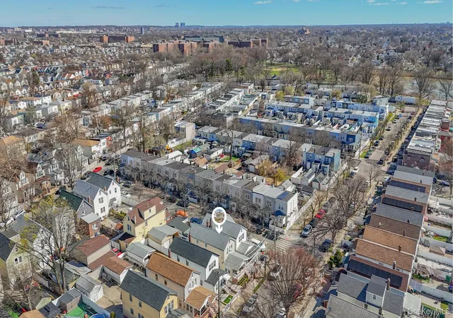 28th image of 15037 119th Ave, Jamaica, NY 11434 | MLS# 985818