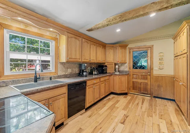 Homes for sale in Shawangunk, NY | 174 Hardenburgh Rd, Shawangunk, NY 12566 | MLS# 985820